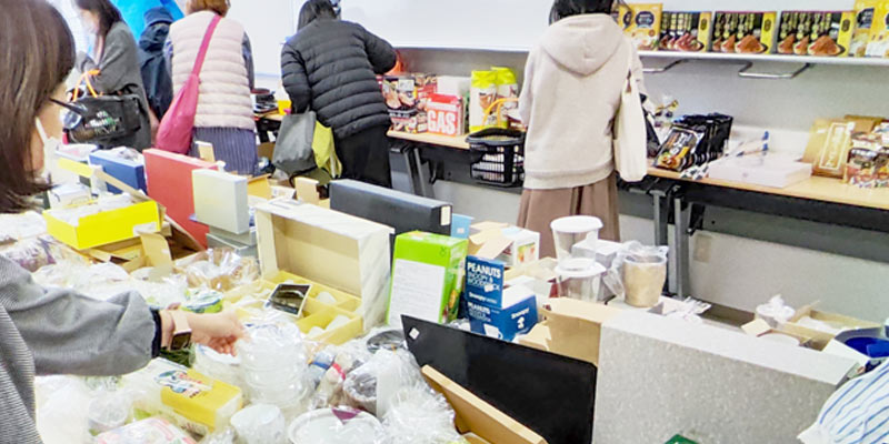 チャリティーバザー